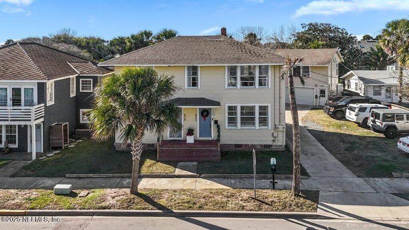 822 1st St #822-824, Neptune Beach, FL 32266