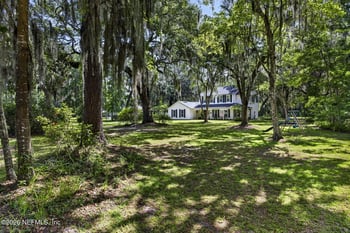 8221 Forest Ct, St Augustine, FL 32092