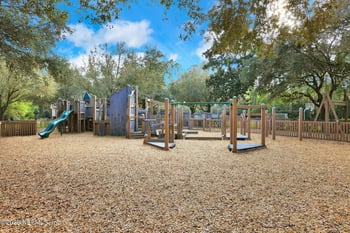 8227 Mar Del Plata St E, Jacksonville, FL 32256