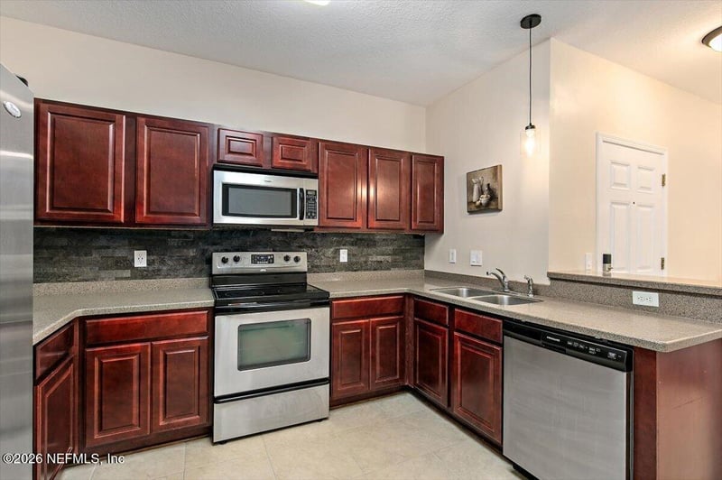 8235 Lobster Bay Ct #201, Jacksonville, FL 32256
