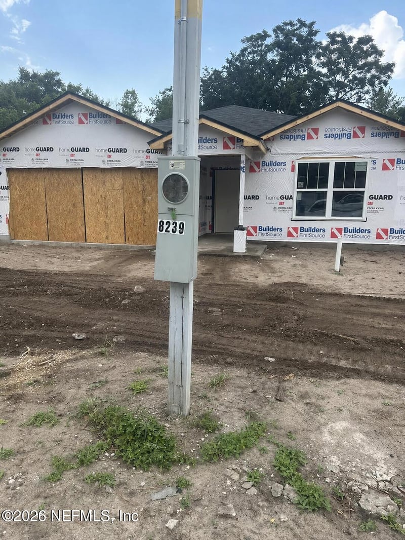 8239 Berry Ave, Jacksonville, FL 32211