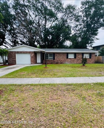 8239 Caravelle Dr, Jacksonville, FL 32244