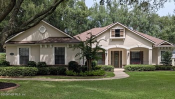 824 Peppervine Ave, St Johns, FL 32259