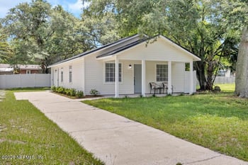 824 S 10th St, Fernandina Beach, FL 32034