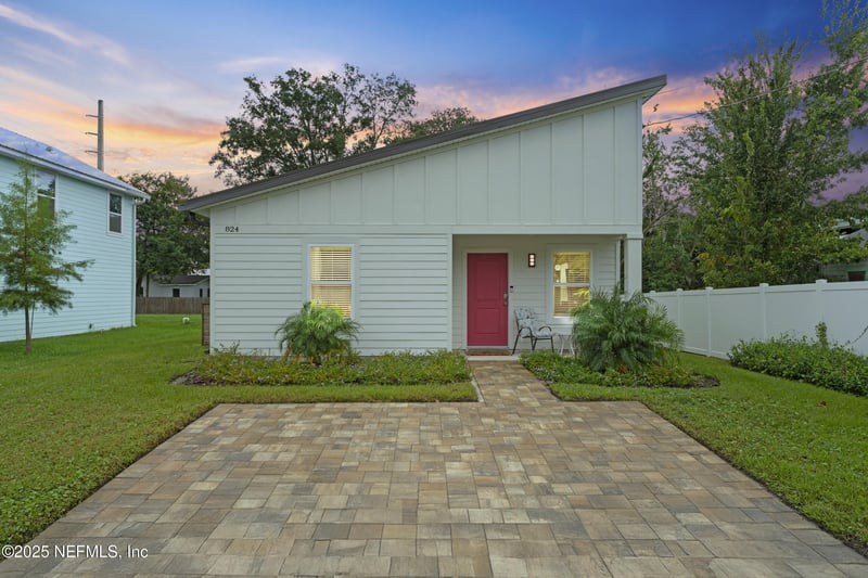 824 S Rodriquez St, St Augustine, FL 32084