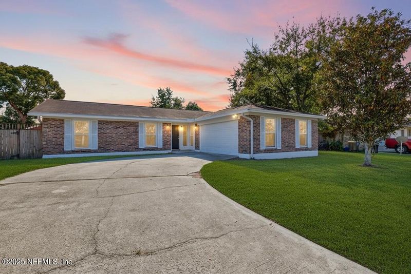 8240 Springtree Rd, Jacksonville, FL 32210