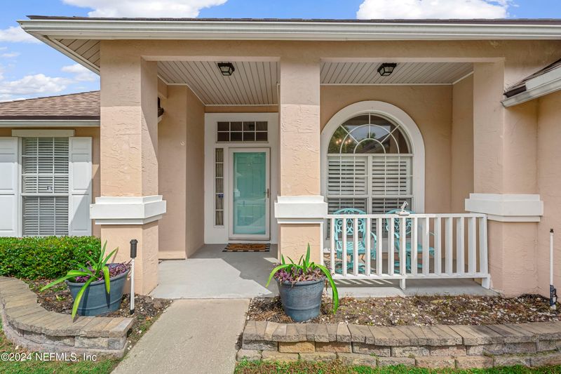 8241 Provincial Cir S, Jacksonville, FL 32277
