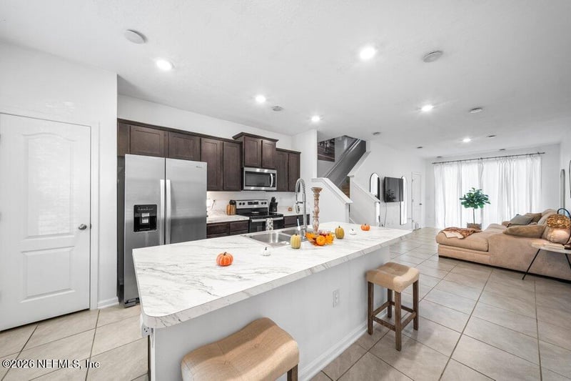 8241 Watercourse Way, Jacksonville, FL 32211