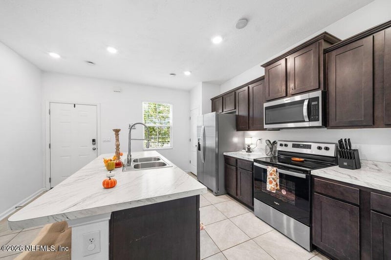 8241 Watercourse Way, Jacksonville, FL 32211