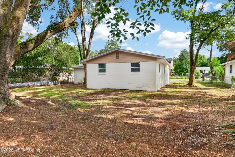 8243 Lanette St, Jacksonville, FL 32220