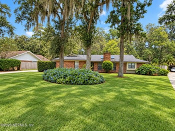 8249 Old Port Cir N, Jacksonville, FL 32216