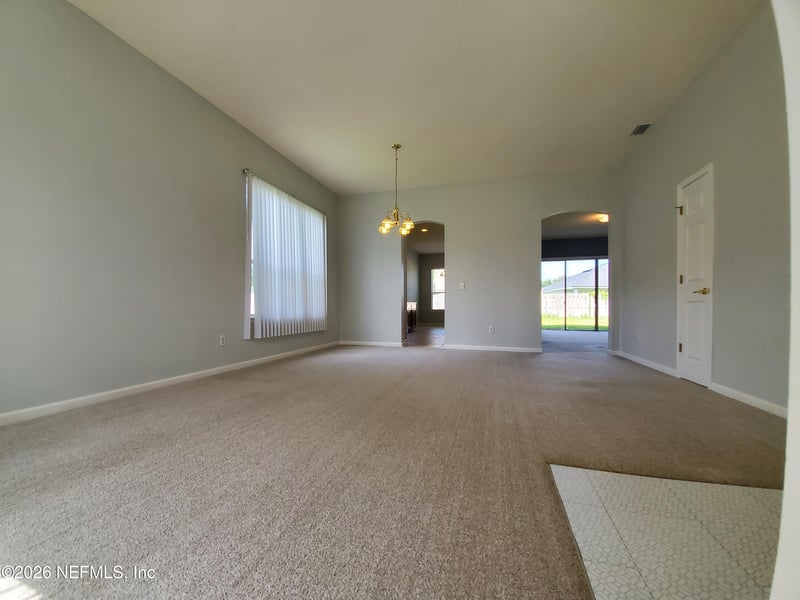 825 Lord Nelson Blvd, Jacksonville, FL 32218