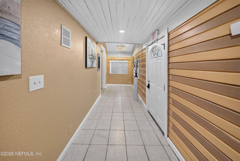 825 Superior St, Jacksonville, FL 32254