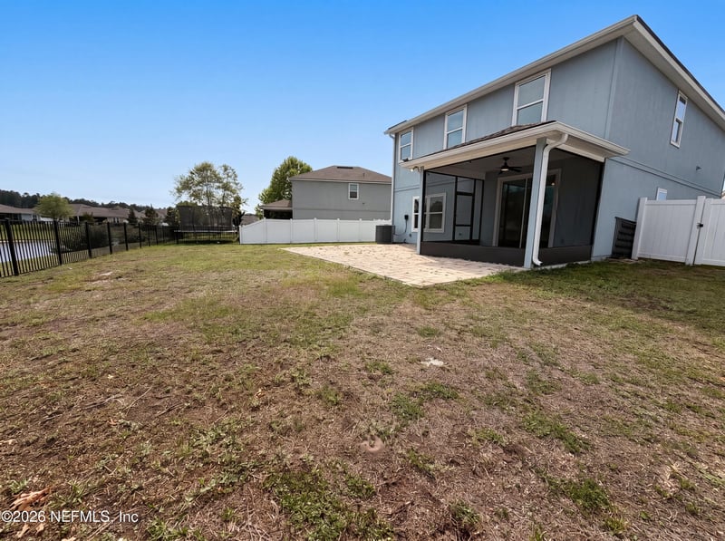 8250 Cape Fox Dr, Jacksonville, FL 32222