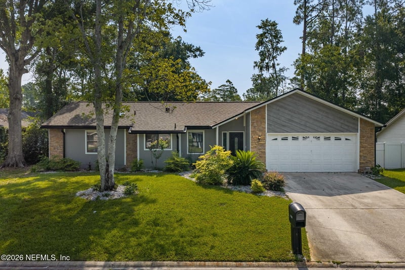 8251 Pepperwood Dr, Jacksonville, FL 32244
