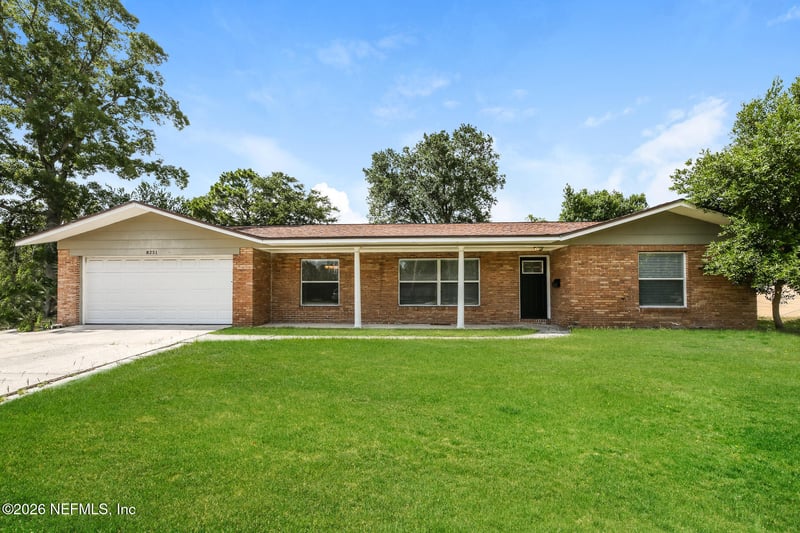 8251 Vermanth Rd, Jacksonville, FL 32211
