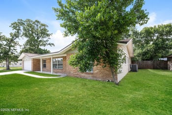 8251 Vermanth Rd, Jacksonville, FL 32211