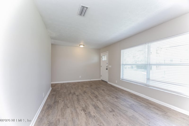 8251 Vermanth Rd, Jacksonville, FL 32211
