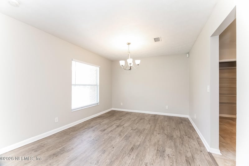 8251 Vermanth Rd, Jacksonville, FL 32211