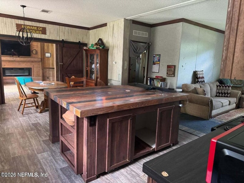 826 Johns Ave, Orange Park, FL 32065