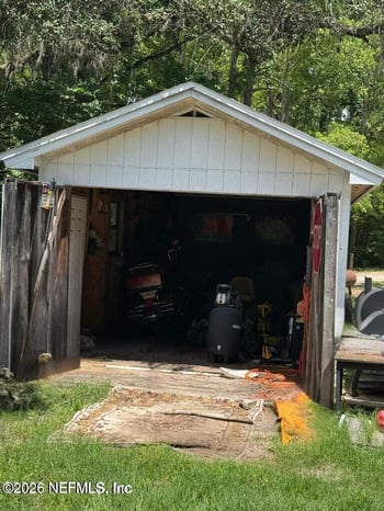 826 Johns Ave, Orange Park, FL 32065