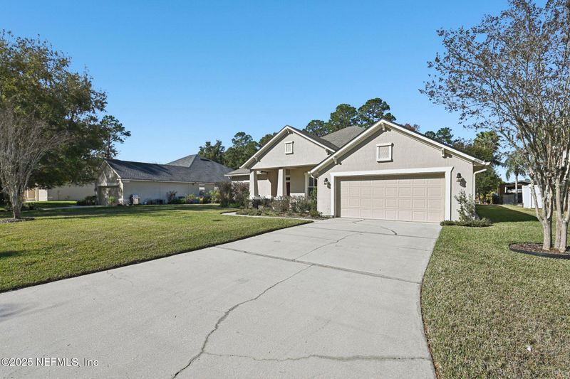 8268 Autumnwind Dr, Jacksonville, FL 32218