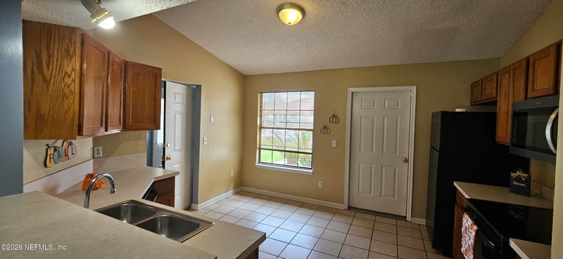 8280 Rocky Creek Dr, Jacksonville, FL 32244