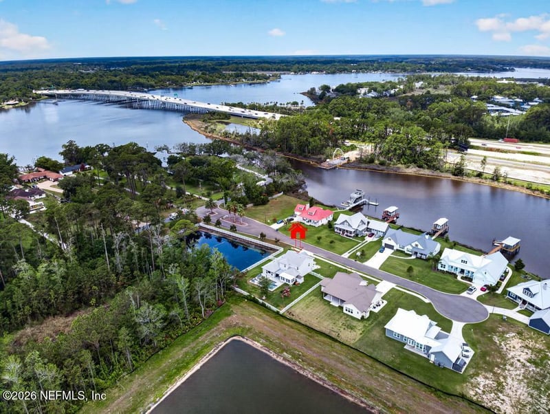 8285 River Edge Pl, Jacksonville, FL 32218
