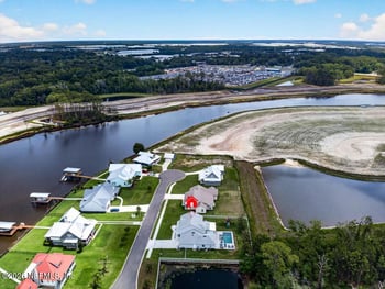 8285 River Edge Pl, Jacksonville, FL 32218