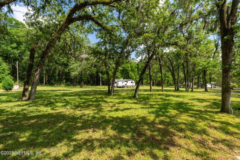 829 Gregory Rd, Jacksonville, FL 32234