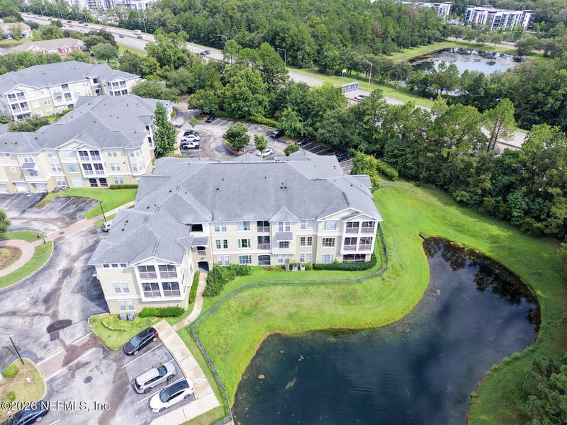 8290 Gate Pw #608, Jacksonville, FL 32216