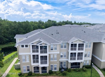8290 Gate Pw #608, Jacksonville, FL 32216