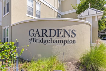 8290 Gate Pw W #1014, Jacksonville, FL 32216