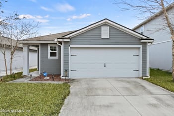 8292 Meadow Walk Ln, Jacksonville, FL 32256