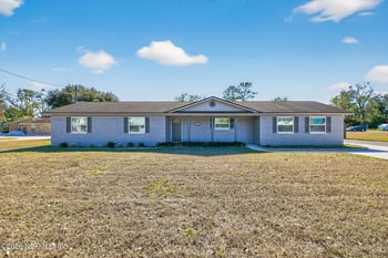 8294 Collins Rd, Jacksonville, FL 32244