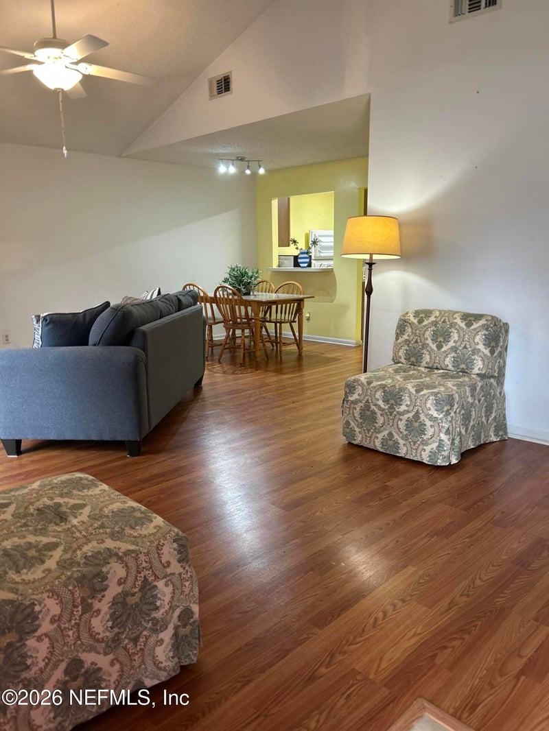 8300 Plaza Gate Ln S #1173, Jacksonville, FL 32217