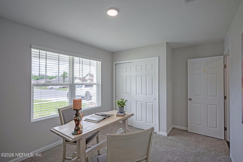 831 Noah Rd, Jacksonville, FL 32218
