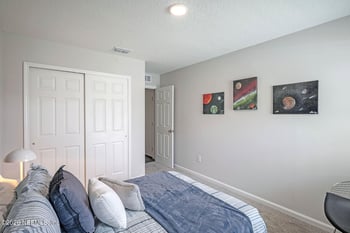831 Noah Rd, Jacksonville, FL 32218