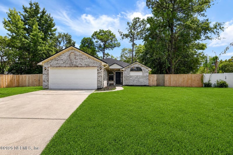 831 Wicklow Ct, Orange Park, FL 32065