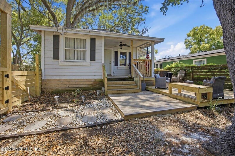 8318 Osteen St, Jacksonville, FL 32210