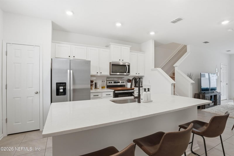 8321 Asteroid St, Jacksonville, FL 32256