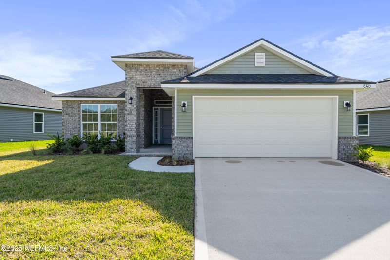 8321 Helmsley Blvd, Jacksonville, FL 32219
