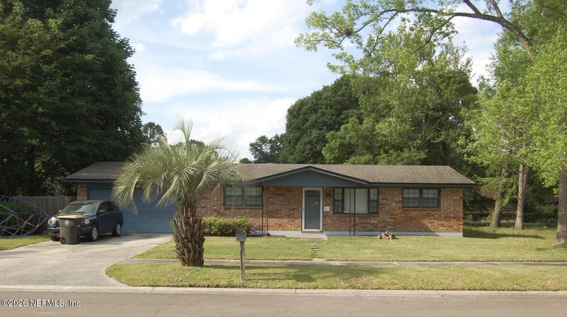 8321 Santman Ct, Jacksonville, FL 32221