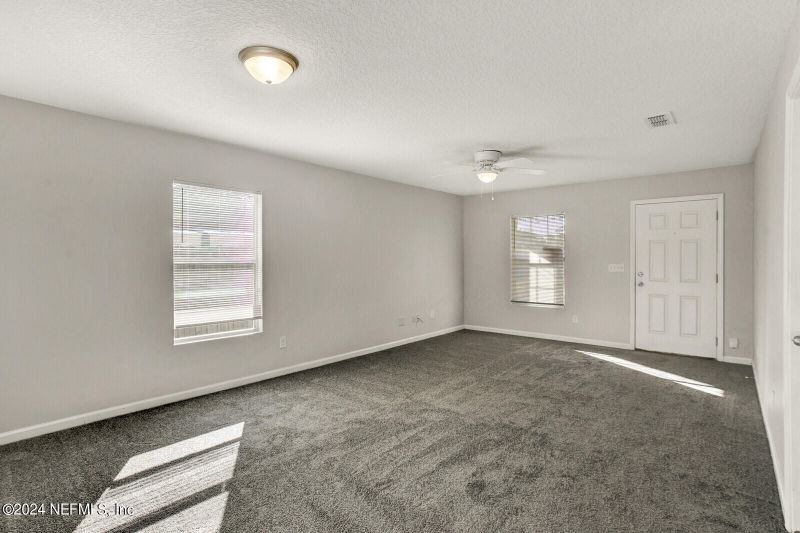 8323 Dandy Ave, Jacksonville, FL 32211