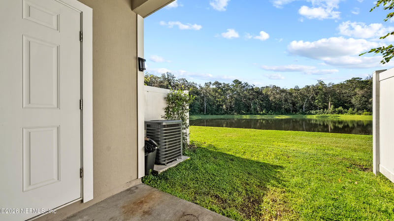 8334 Asteroid St, Jacksonville, FL 32256