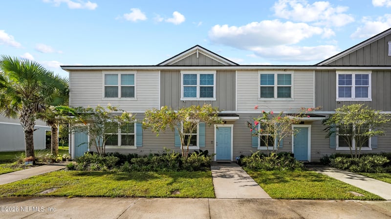 8334 Asteroid St, Jacksonville, FL 32256