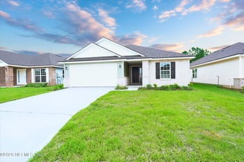 8339 Helmsley Blvd, Jacksonville, FL 32219