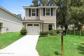 8339 Woods Ave, Jacksonville, FL 32216