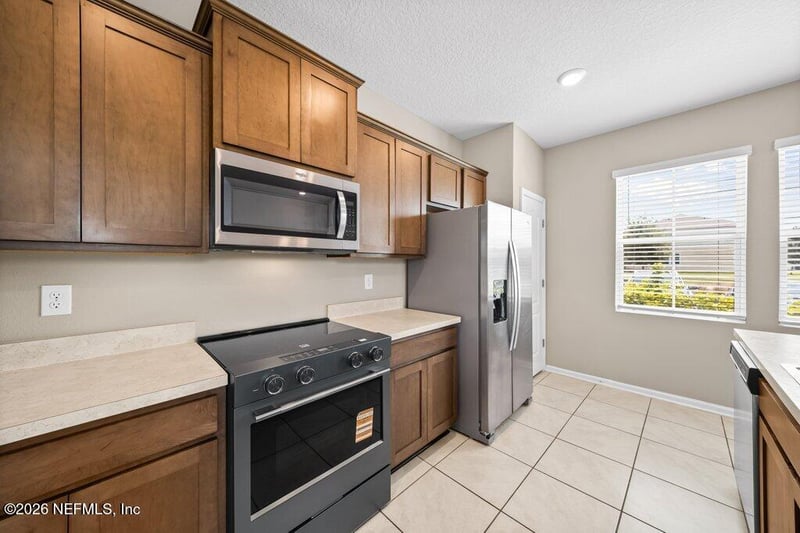 834 Rotary Rd, Jacksonville, FL 32211