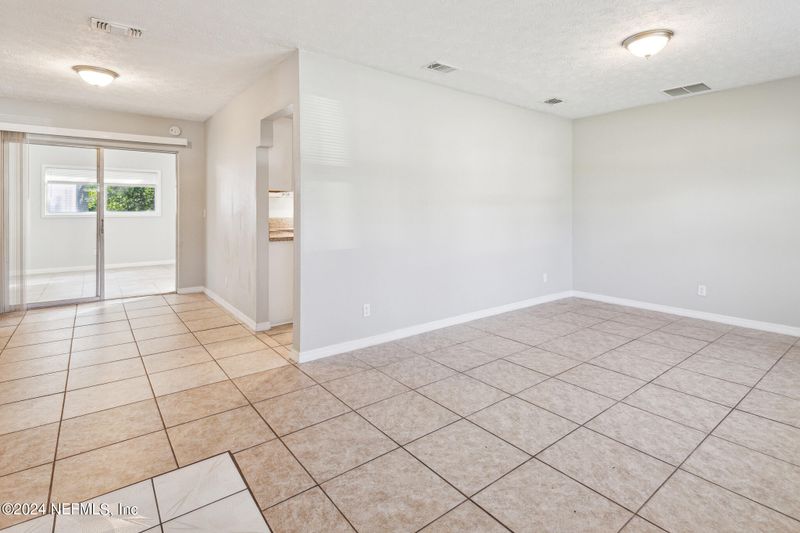 8341 Barracuda Rd, Jacksonville, FL 32244
